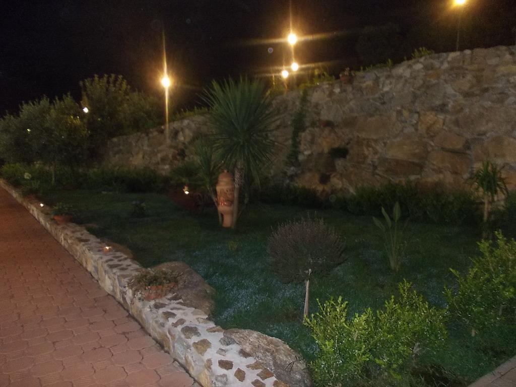 Uliveto Garden Bed & Breakfast