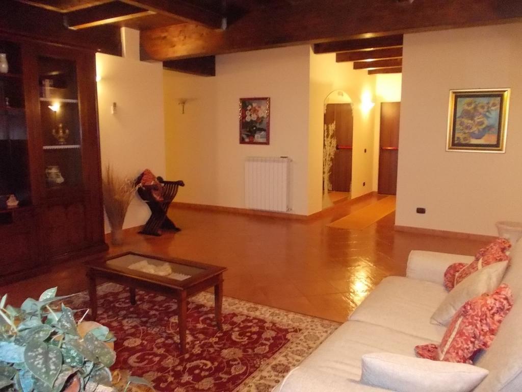 Uliveto Garden Bed & Breakfast